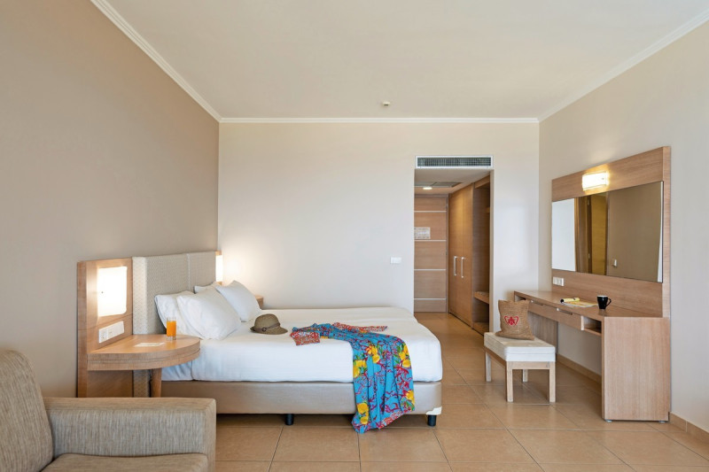 Kresten Royal Euphoria Resort ●●●●●