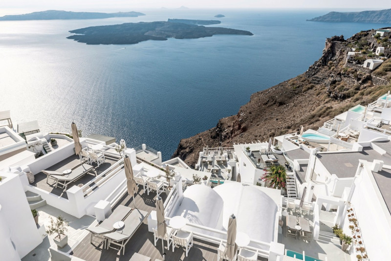 On The Rocks Santorini