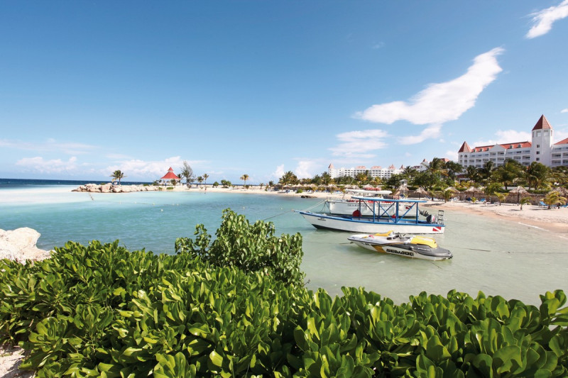 Bahia Principe Luxury Runaway Bay