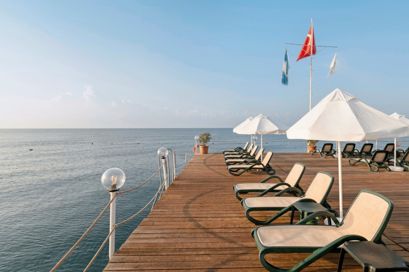 Sherwood Exclusive Lara