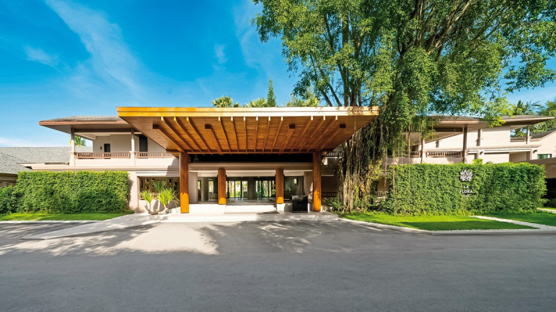 La Flora Khao Lak ●●●●○