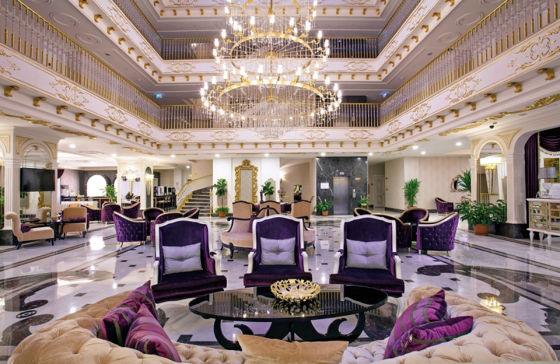 Orange Palace Hotel ●●●●○