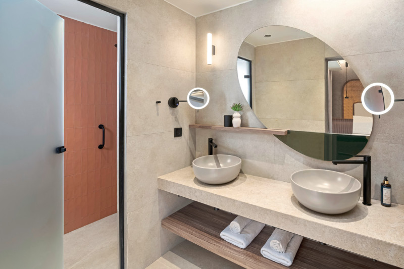 Beispiel Bad Suite Deluxe Family Privatpool