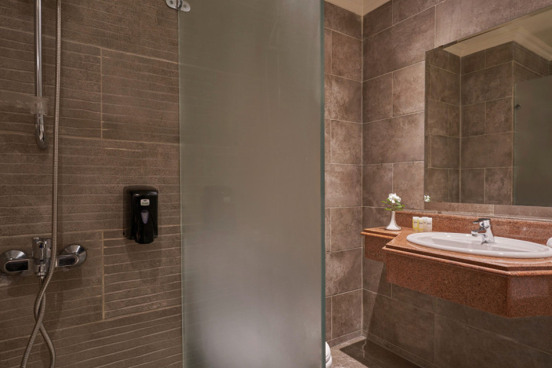 Beispiel Bad Familienzimmer Komfort