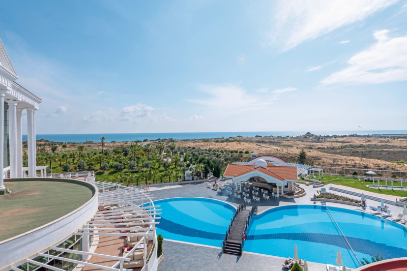 Roma Beach Resort & Spa