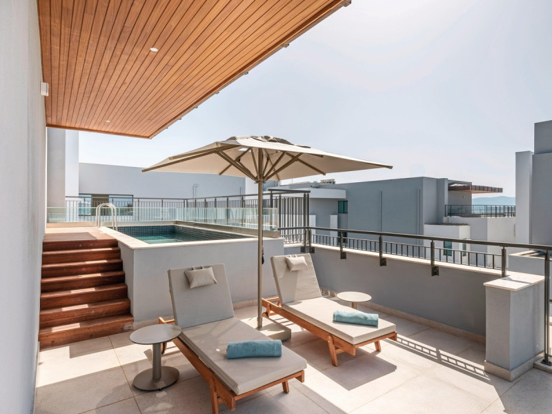 Wohnbeispiel Pr&auml;sidenten Suite 2 Schlafzim Privatpool Meerblick CommBereich