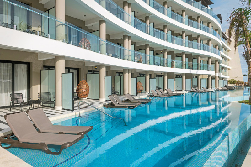 Wohnbeispiel Juniorsuite Swim-up