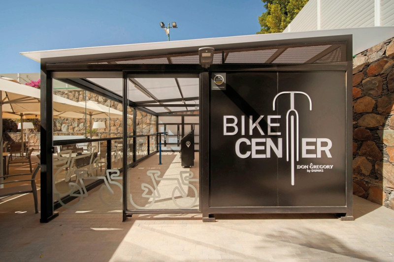 Don Gregory by Dunas