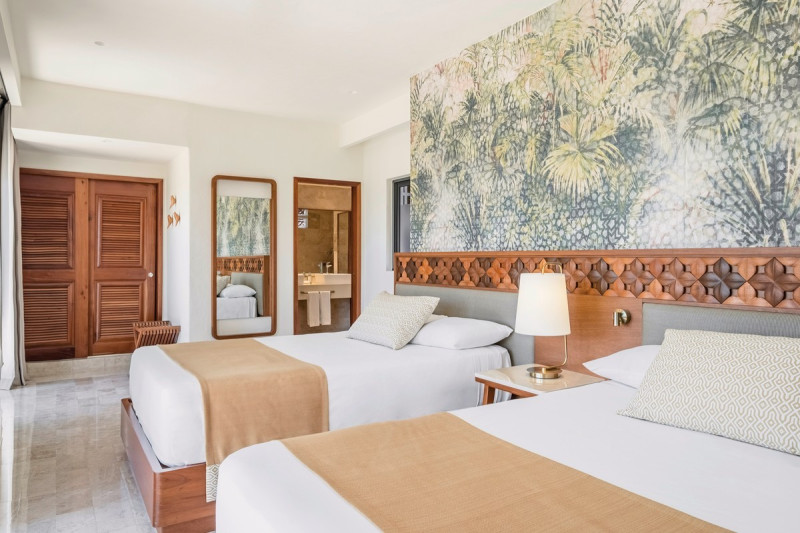 Iberostar Waves TucÃ¡n ●●●●○