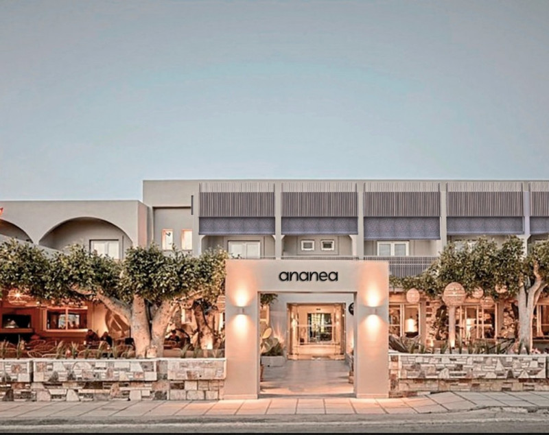 ananea Kos ●●●●