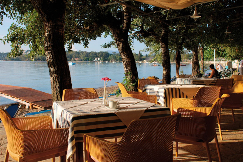 Dassia Beach Hotel ●●○