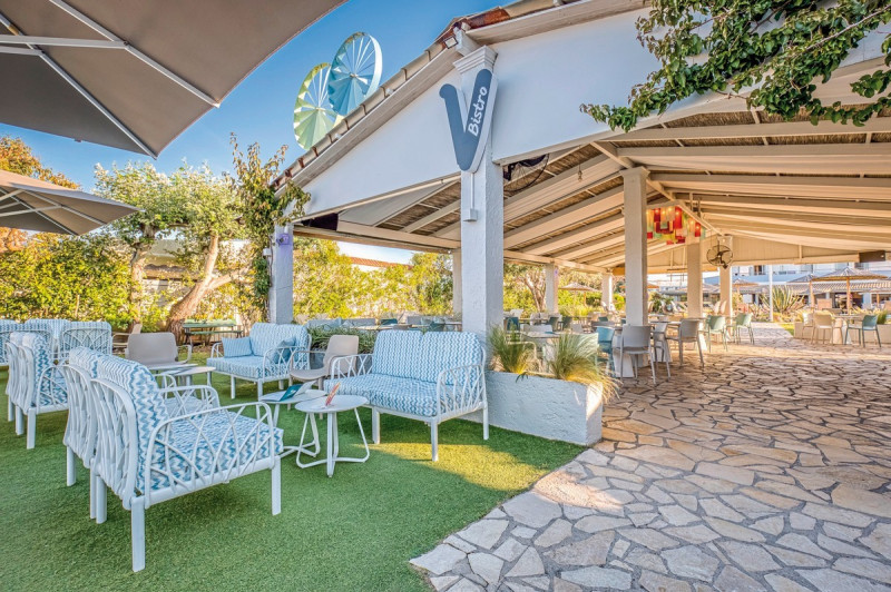 Albatros Hotel ●●●○