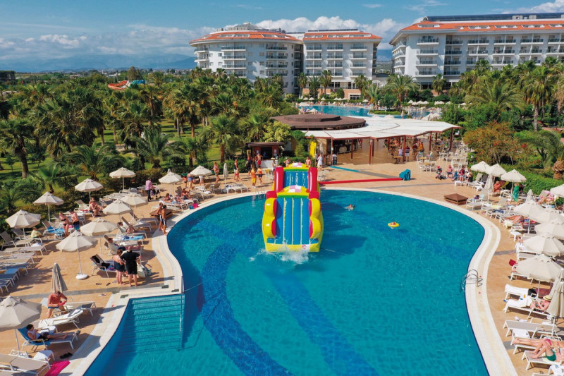 Seaden Sea World Resort & Spa ●●●●●