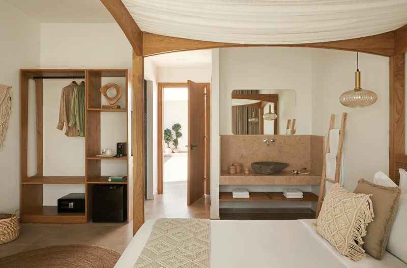 Absolute Kiotari Resort ●●●●