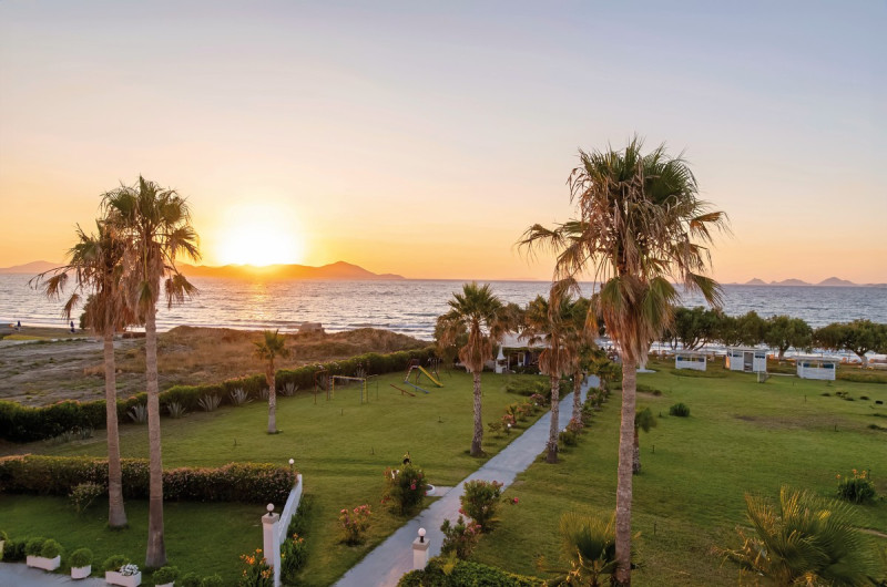 Costa Angela ●●●