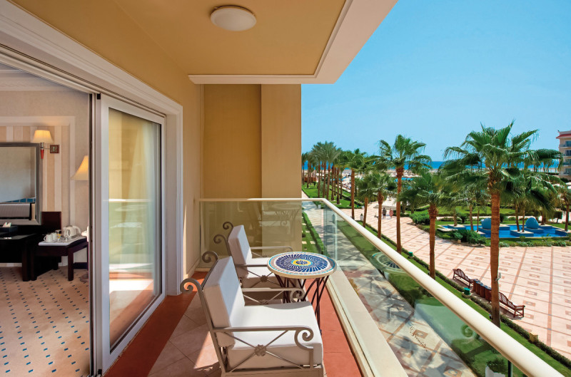 Beispiel Balkon Doppelzimmer Standard Poolblick