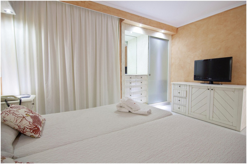 Royal Son Bou Family Club ●●●●