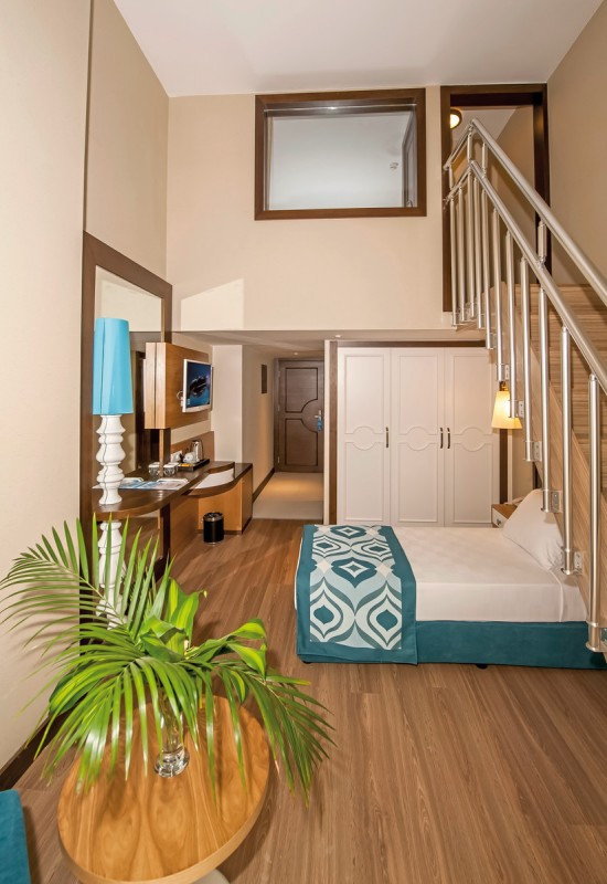 Dream World Resort & Spa ●●●●●