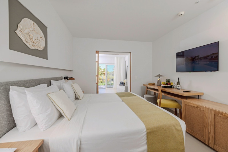 Anissa Beach ●●●●