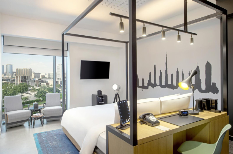 Wohnbeispiel King roomTwin room with city view