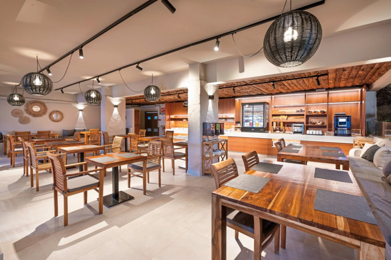 Playa Surf CBbC Hotel