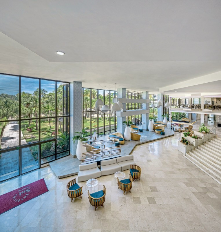 Sol Palmeras ●●●●