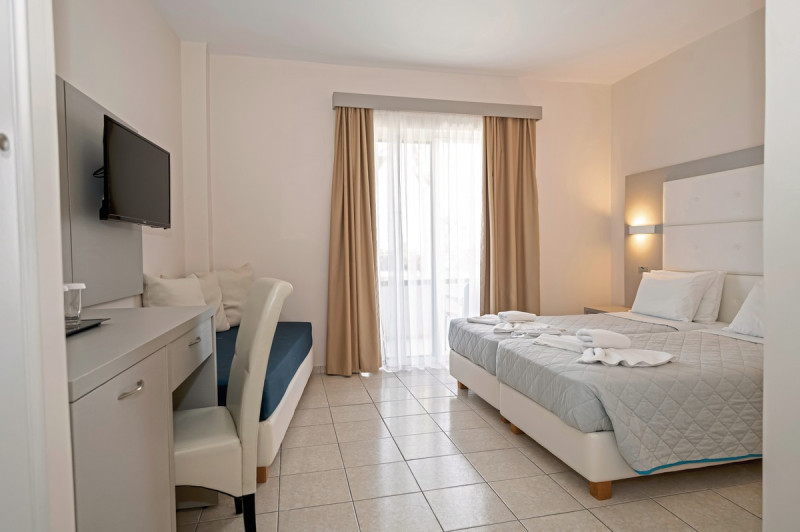 Costa Angela ●●●