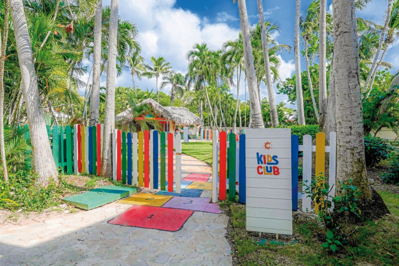 Coral Costa Caribe Beach Resort ●●●○