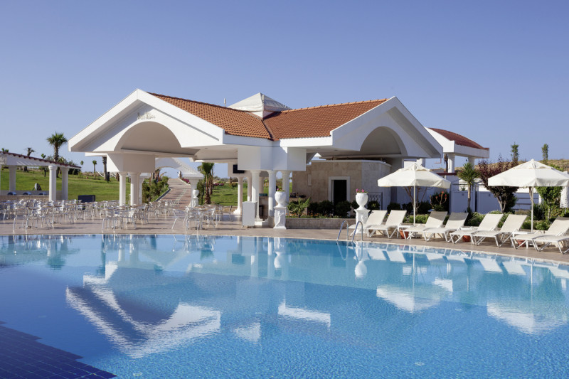 Roma Beach Resort & Spa