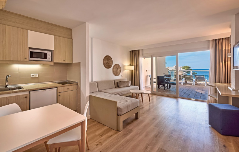 Universal Aparthotel Don Camilo ●●●●