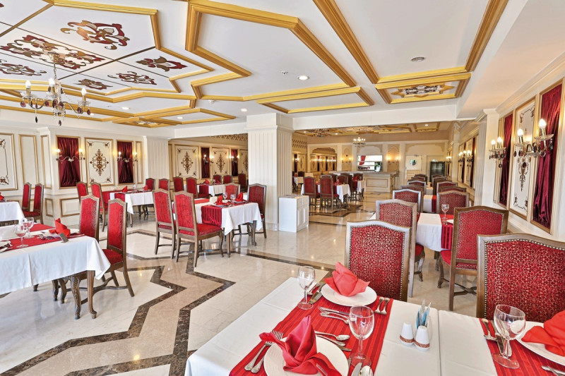 Diamond Excellence Resort & Spa ●●●●●