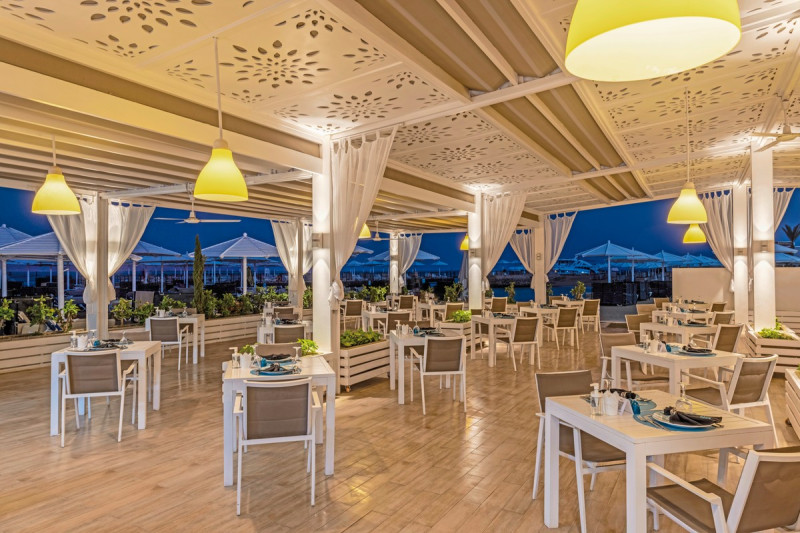 SUNRISE Holidays Resort