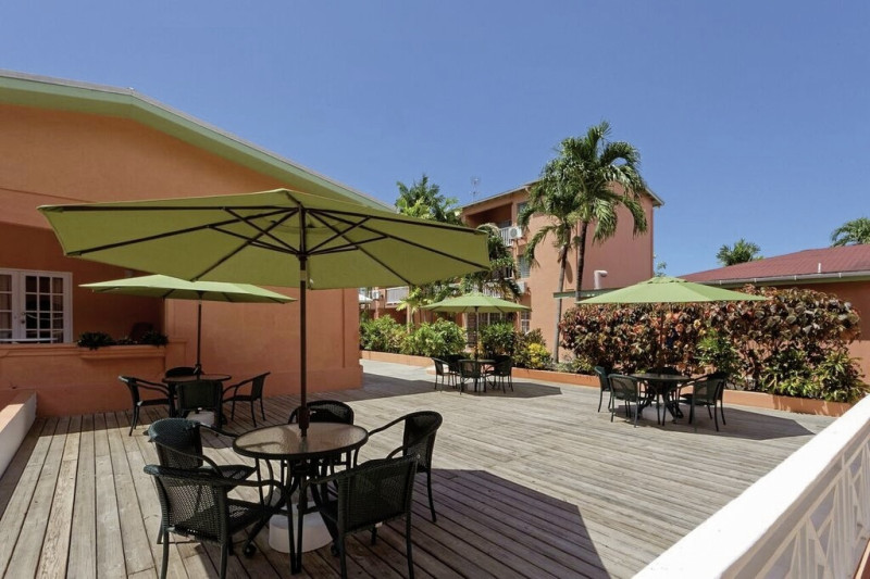 Worthing Court Apartment Hotel ●●●