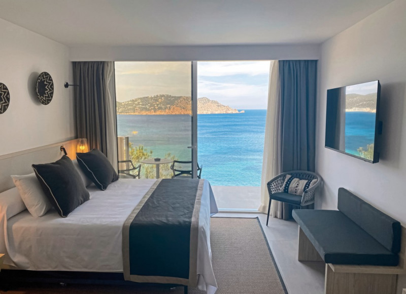 Sentido Cala Verde ●●●●