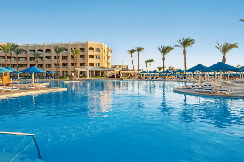 Beach Albatros Resort