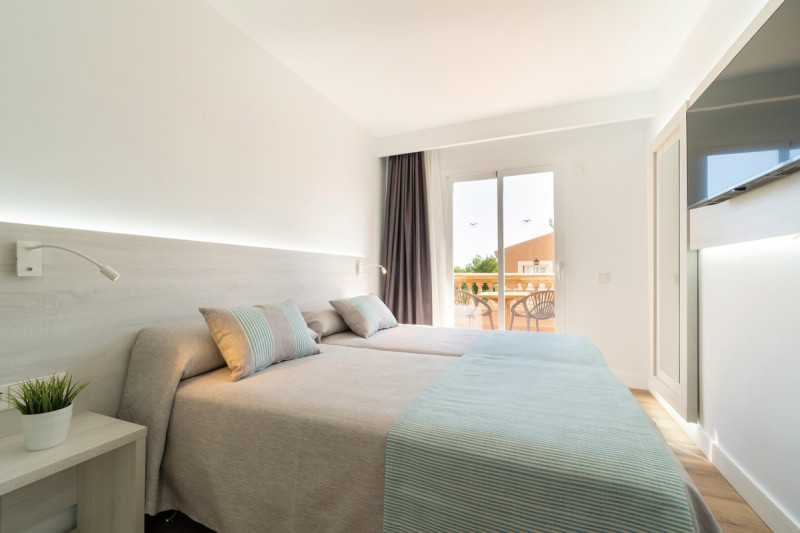 Ciudad Laurel ●●●○