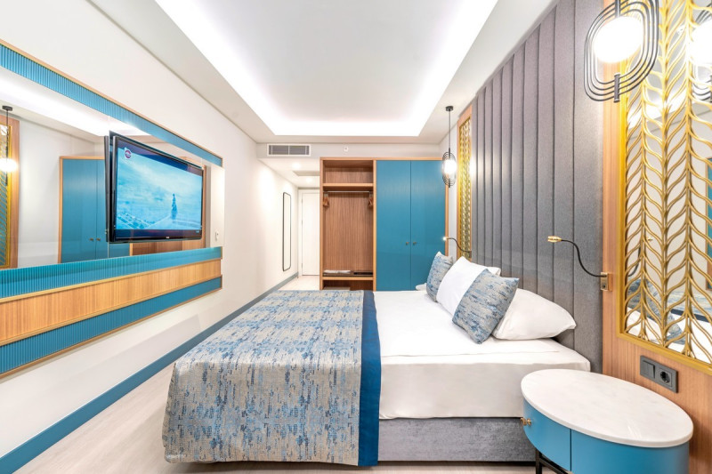 Orange Palace Hotel ●●●●○