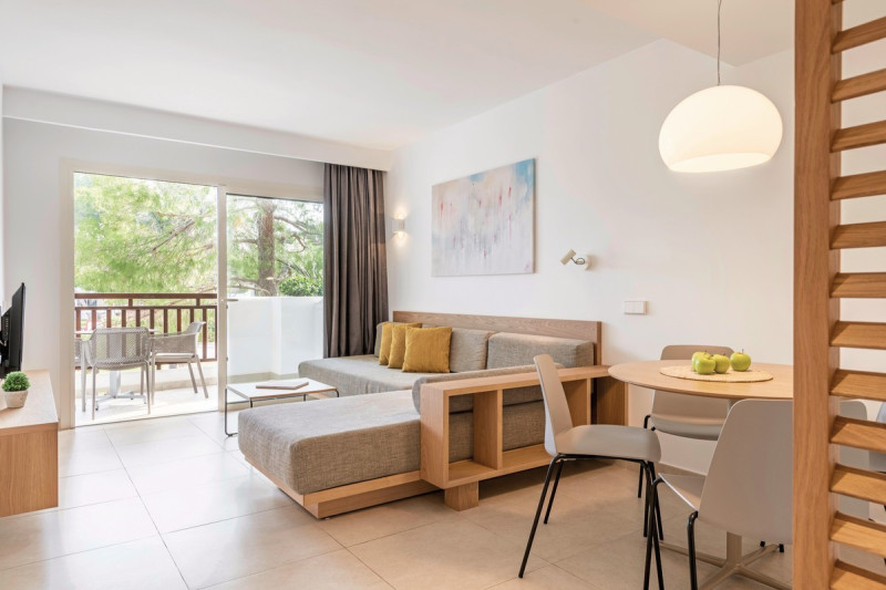 Inturotel Cala Azul ●●●●