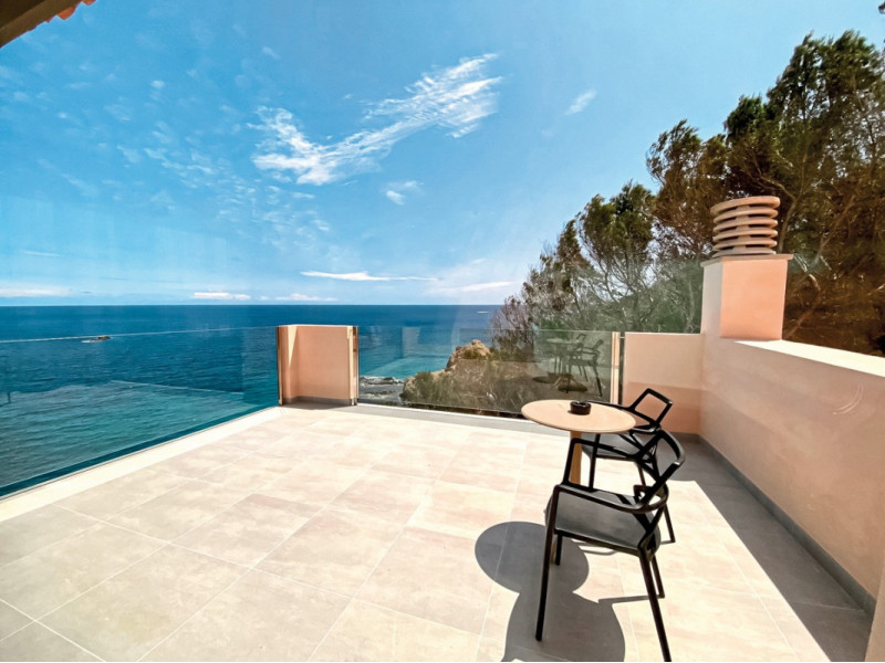 Sentido Cala Verde ●●●●