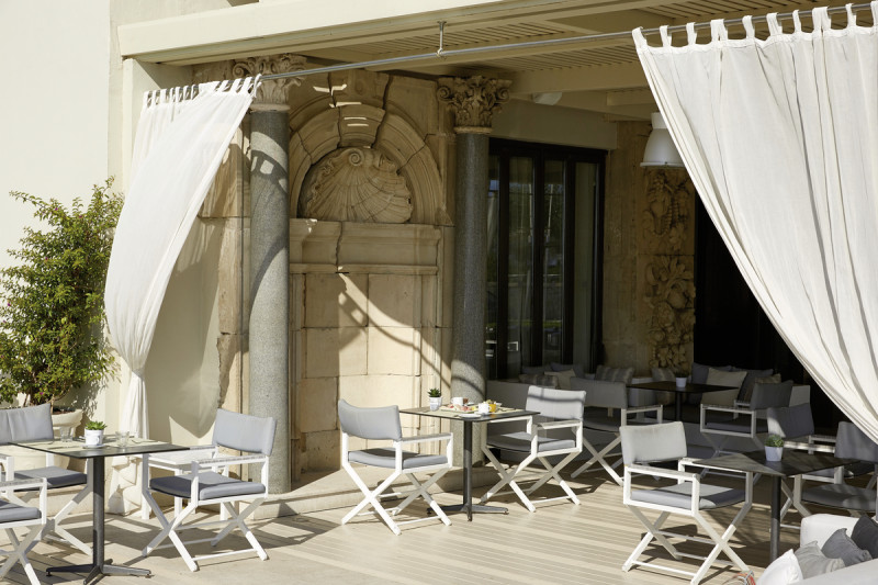 Mon Repos Palace