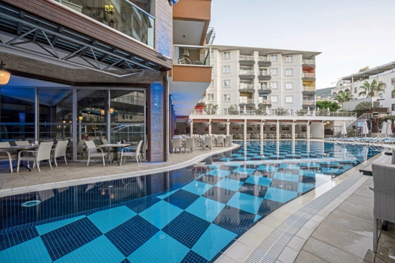 Tac Premier Hotel & Spa ●●●●