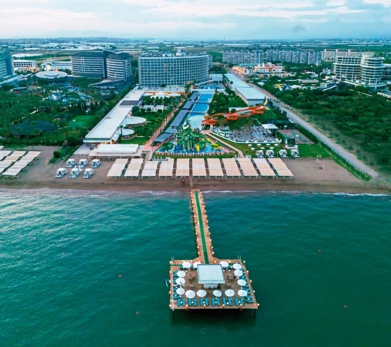 Crystal Centro Pearl Collection