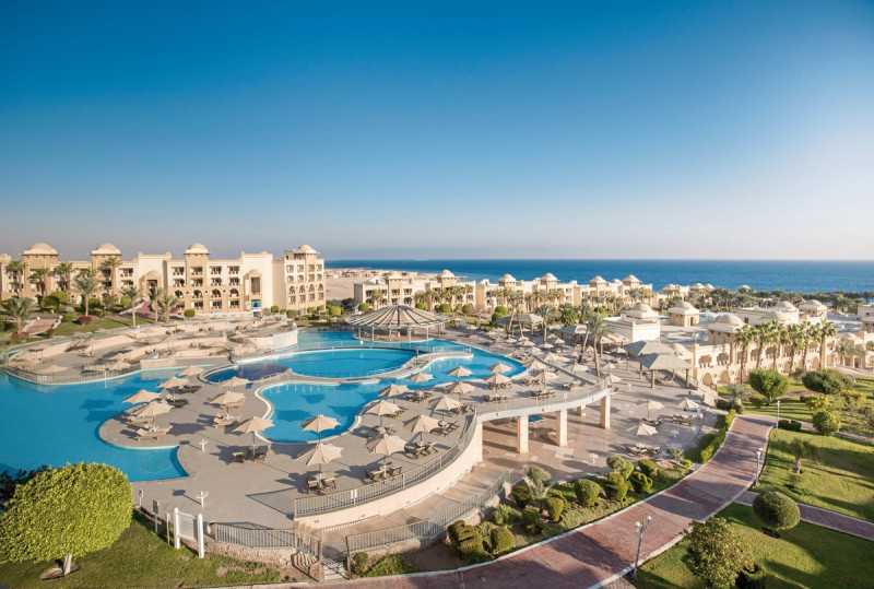 Serenity Alpha Beach