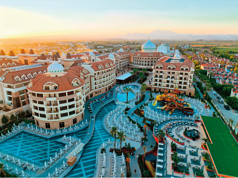 Kirman Belazur Resort & Spa