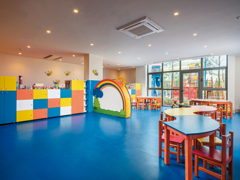 Anda Barut Collection