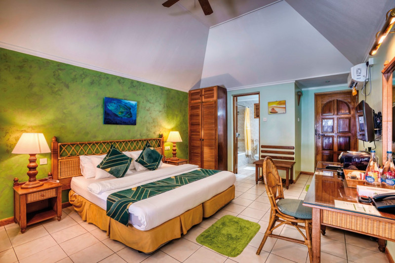 Fihalhohi Maldives ●●●○