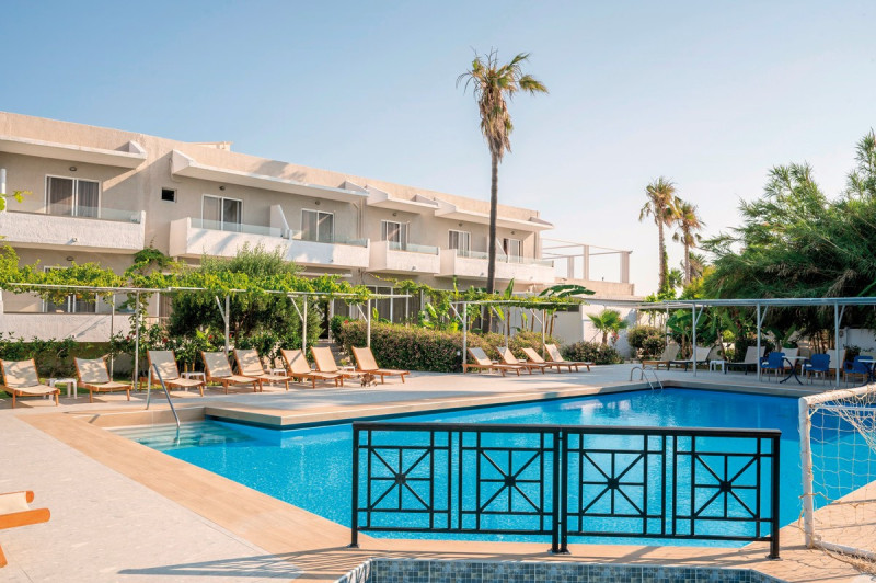 Costa Angela ●●●