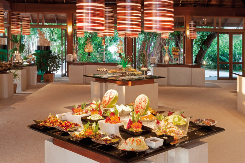 Vilamendhoo Island Resort & Spa