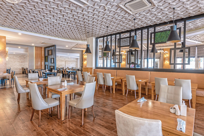 LRS Port River Hotel & Spa