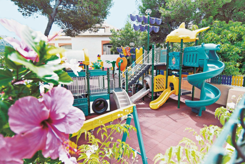 Zafiro Cala Mesquida ●●●●○